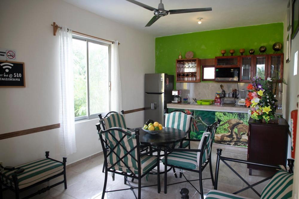 Departamento céntrico, perfectamente ubicado, dos habitaciones Cancún Esterno foto